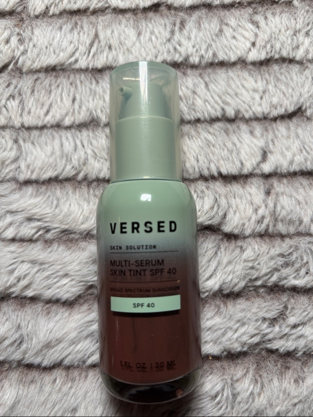 Multi-Serum Skin Tint SPF 40 — 14C
